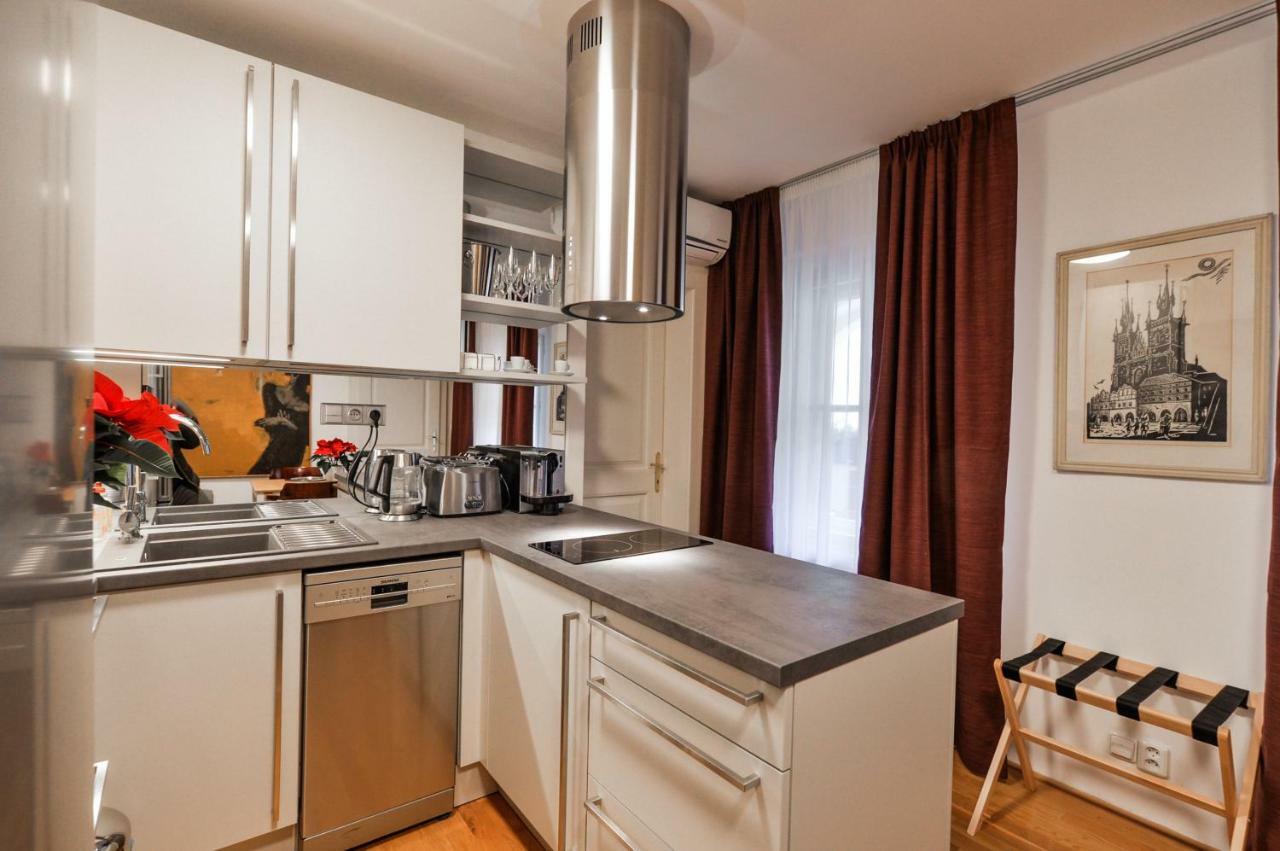 Romantic Apartment Prague Near Charles Bridge Εξωτερικό φωτογραφία